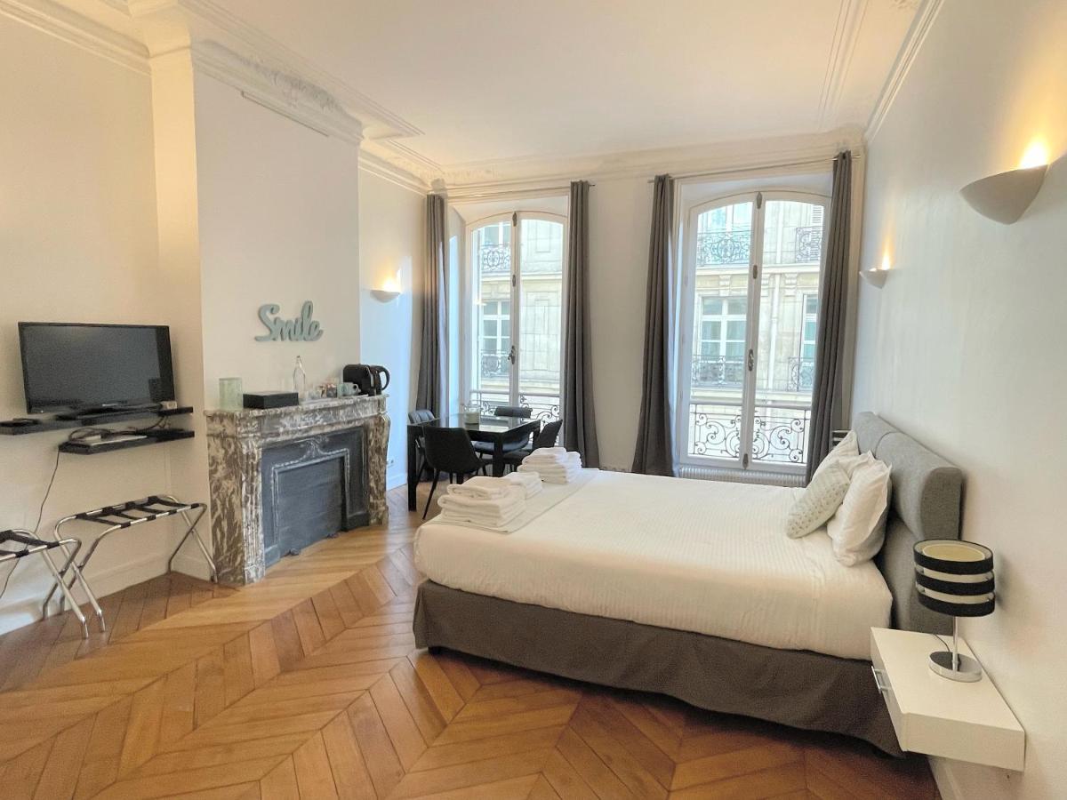 Bed and Breakfast Paris Square Exterior foto