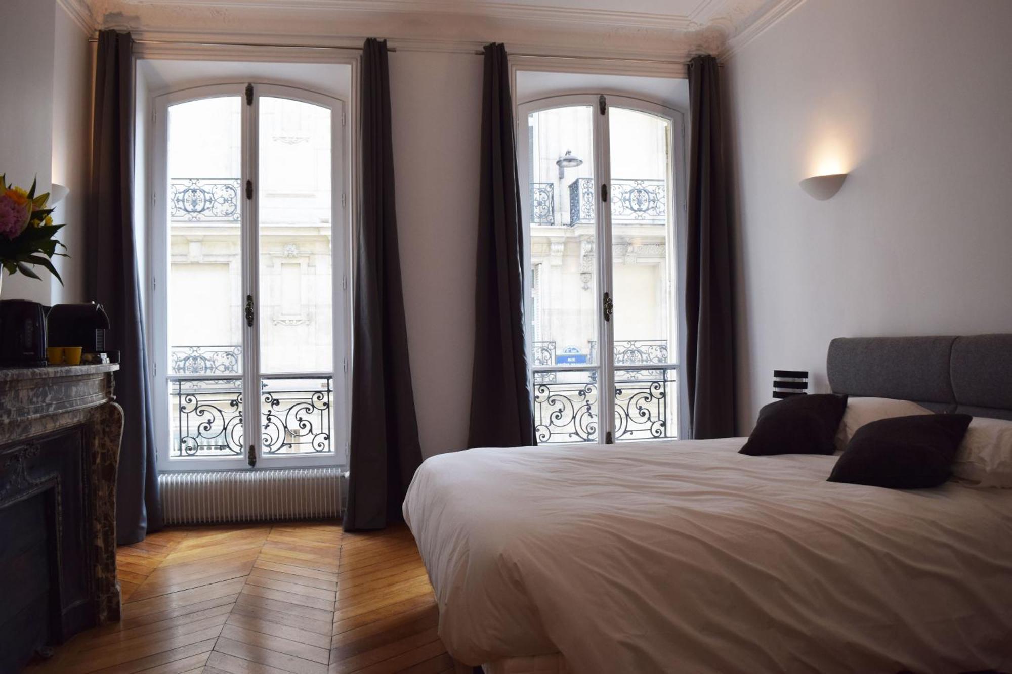 Bed and Breakfast Paris Square Habitación foto